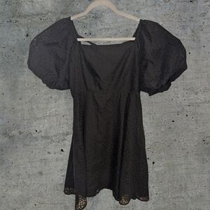 Black Puff Sleeves Dress